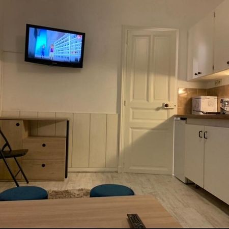 Studio Meuble Gare אנז'ה מראה חיצוני תמונה